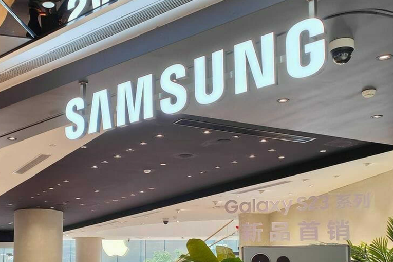 三星电子股价上涨 报道称12层堆叠HBM3E芯片产品通