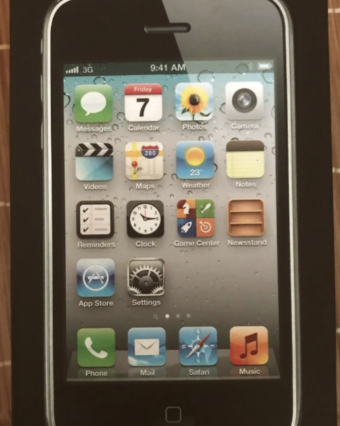 苹果创新高,巴菲特“卖飞”,少赚500亿美元