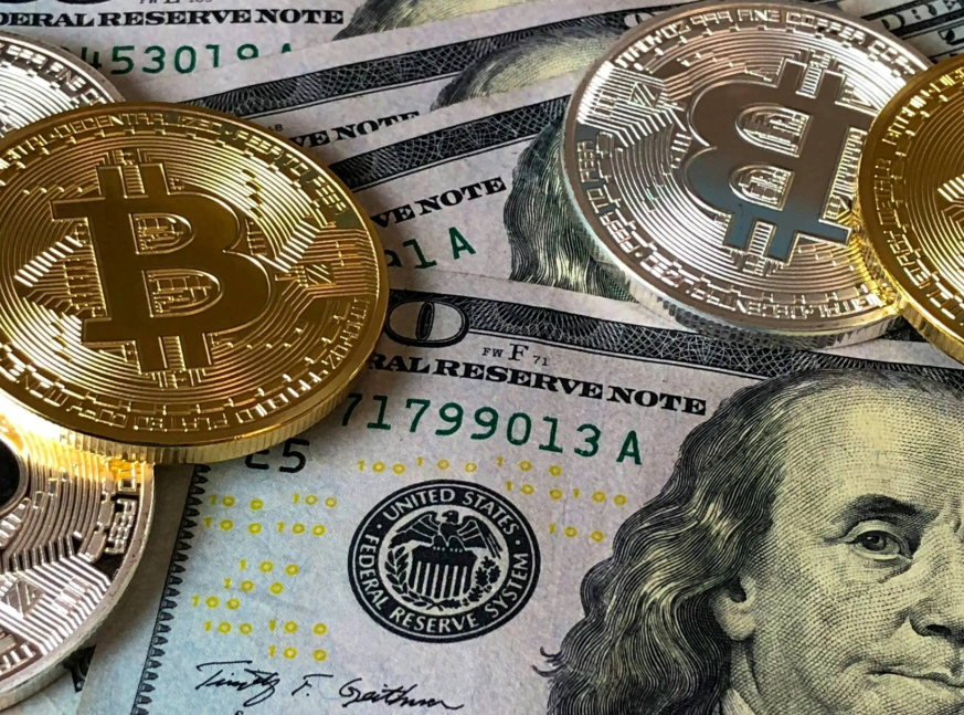 美国债市：国债保持稳定 对7年期债拍卖和股市上