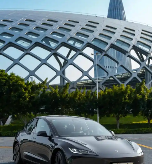 特斯拉就2018年佛罗里达州致命车祸达成和解