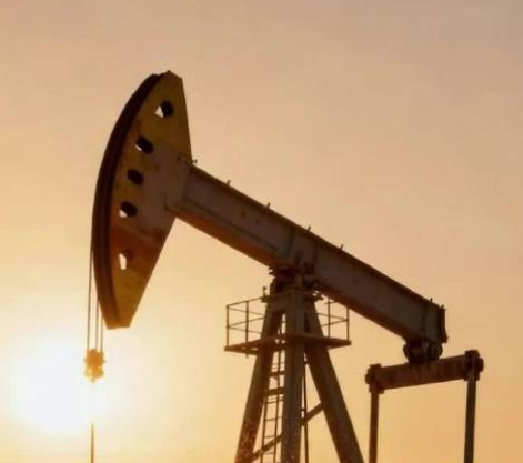 布伦特原油收高 伦铝创2022年来最大跌幅 金价七