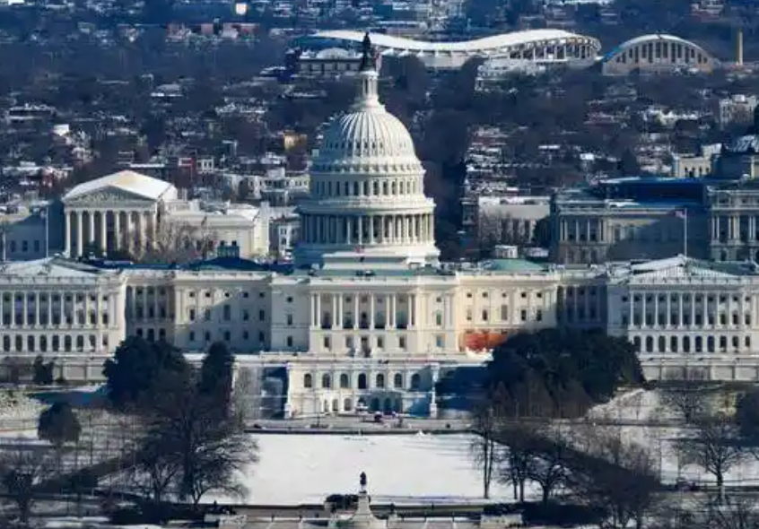 美国参议院的新住房法案将迫使大型投资者出售